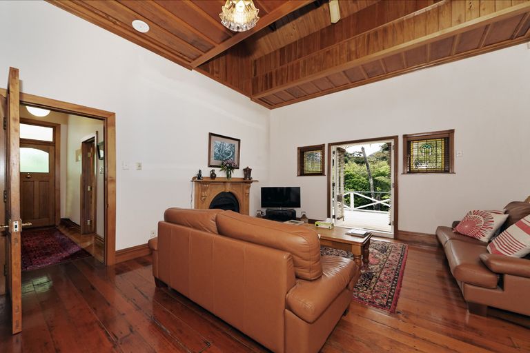 Photo of property in 54 Upland Road, Huia, Auckland, 0604