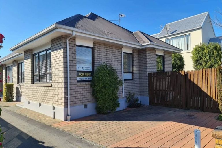 Photo of property in 2/978 Colombo Street, St Albans, Christchurch, 8014