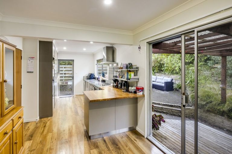 Photo of property in 14 Priestley Road, Bluff Hill, Napier, 4110