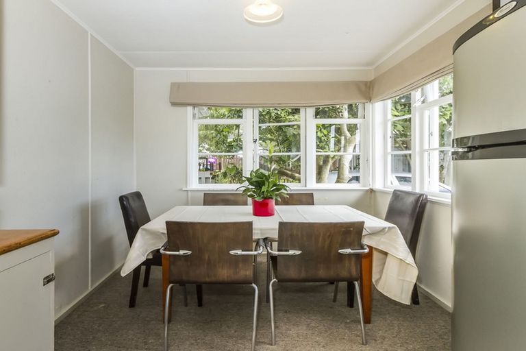 Photo of property in 39 Victoria Street, Pukekohe, 2120