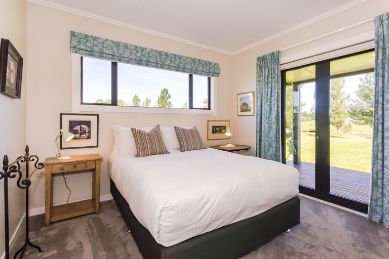 Photo of property in 146 White Rock Road, Martinborough, 5781