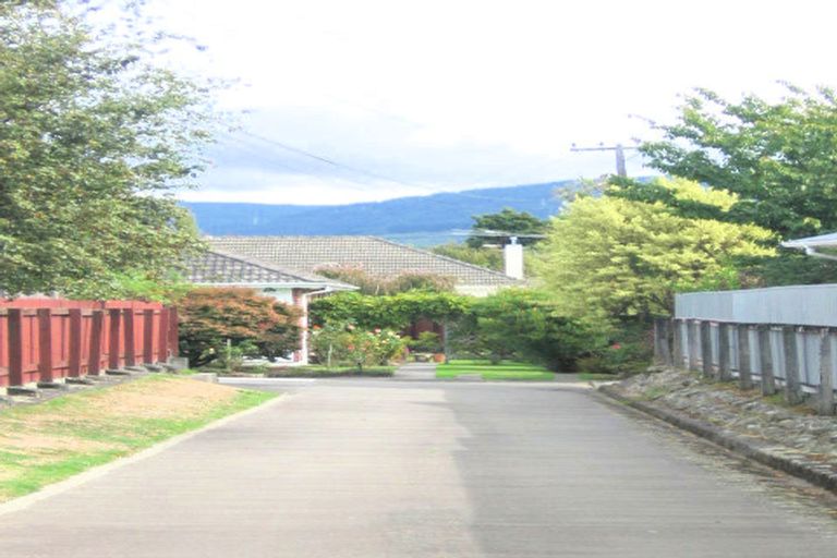 Photo of property in 51 Kashmir Avenue, Clouston Park, Upper Hutt, 5018