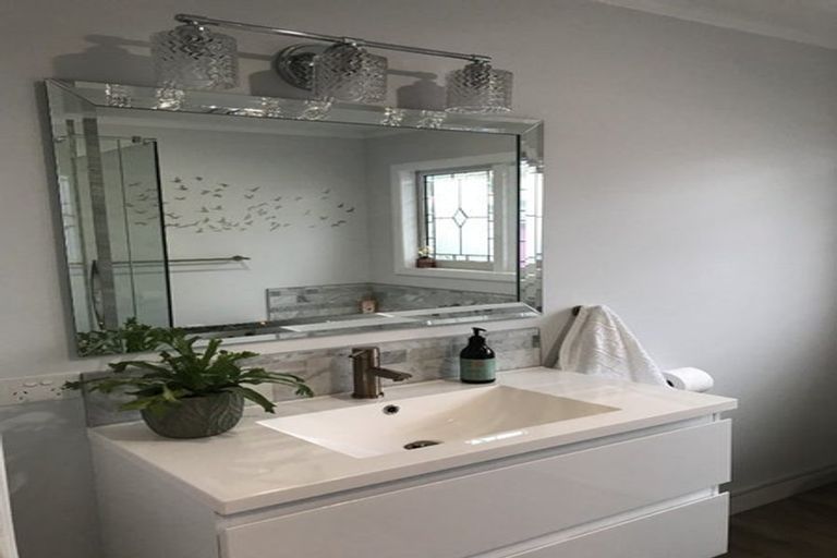 Photo of property in 20 Jonathon Street, Brookfield, Tauranga, 3110