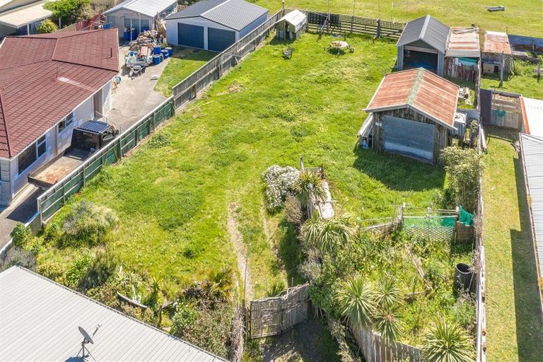 Photo of property in 49 Rangiora Street, Castlecliff, Whanganui, 4501