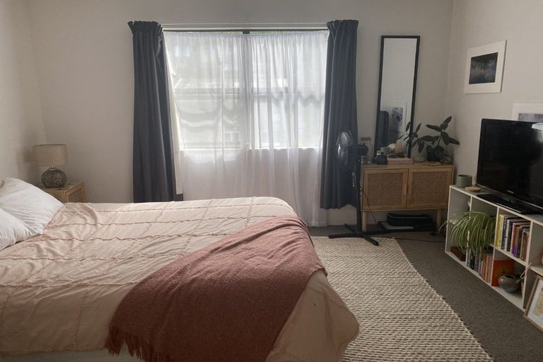 Photo of property in 5/2 Malcolm Lane, Thorndon, Wellington, 6011