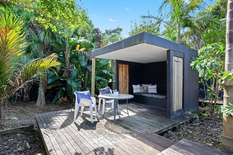 Photo of property in 72 Beachlands Road, Beachlands, Auckland, 2018