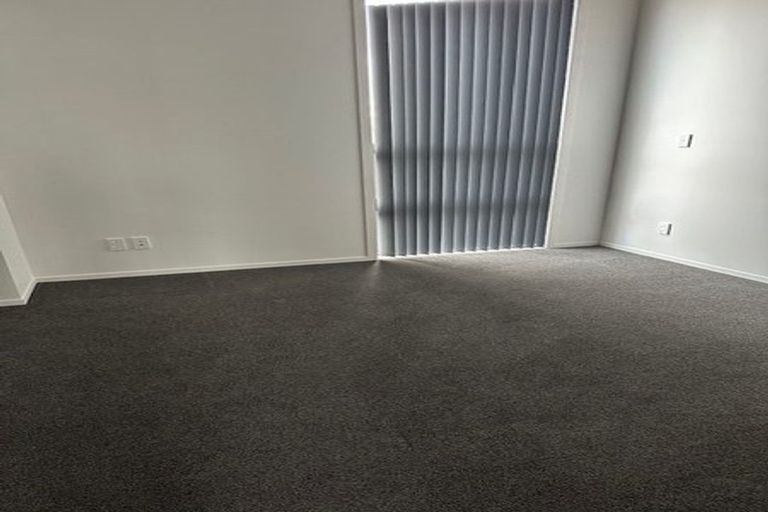 Photo of property in 2 Houhere Street, Paraparaumu, 5032