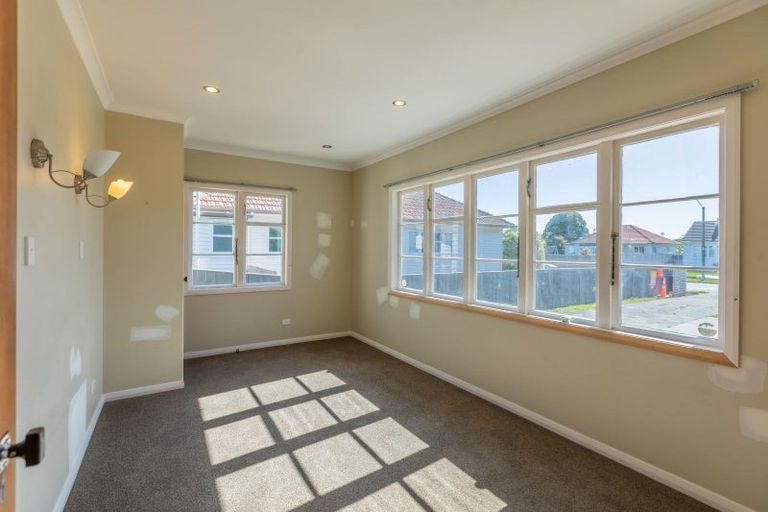 Photo of property in 51 Bedford Road, Marewa, Napier, 4110