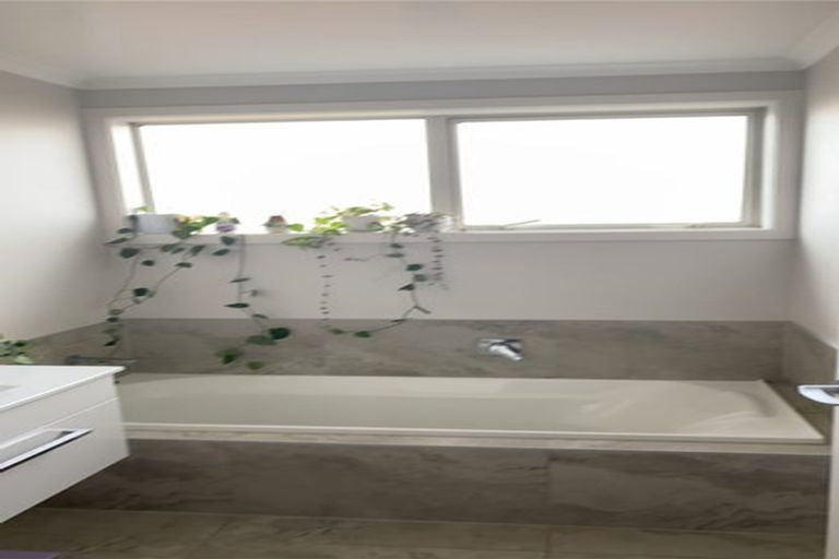 Photo of property in 67 Dunkeld Drive, Papamoa, 3118