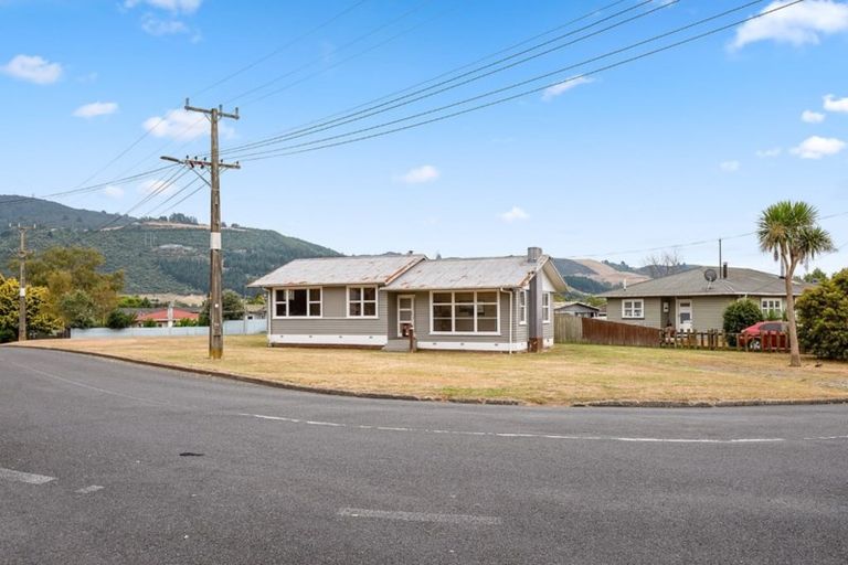Photo of property in 3 Frank Street, Koutu, Rotorua, 3010