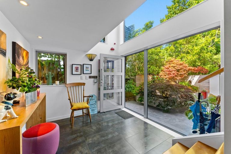 Photo of property in 87 Matipo Road, Mairangi Bay, Auckland, 0630