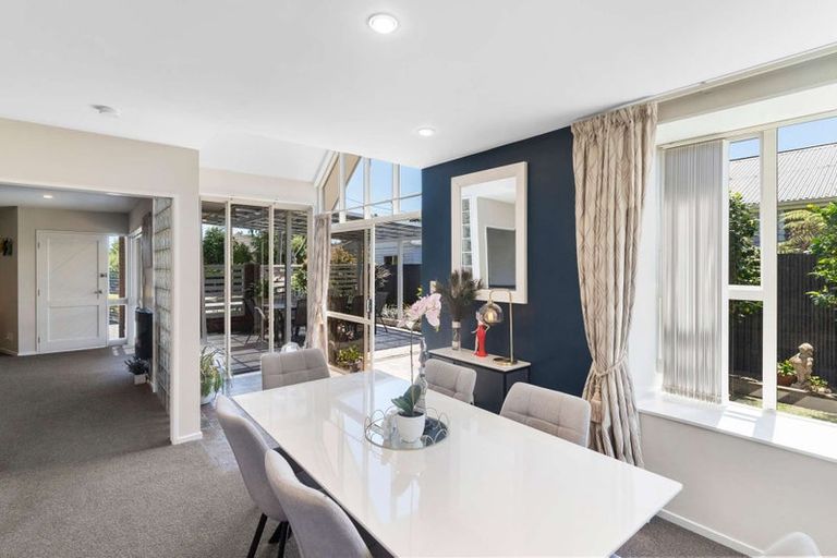 Photo of property in 72 Balrudry Street, Avonhead, Christchurch, 8042