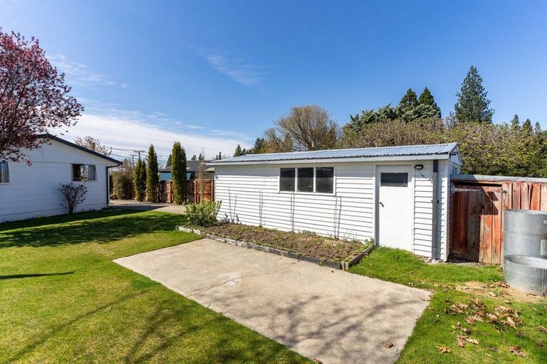 Photo of property in 28 Omahau Crescent, Twizel, 7901