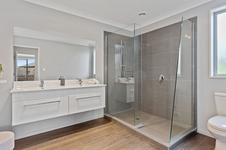 Photo of property in 7 Tiritiri Moana Drive, Pegasus, 7612