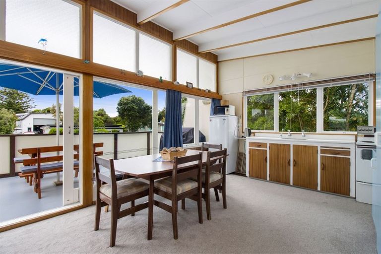 Photo of property in 48 Hillview Road, Waihi Beach, 3611
