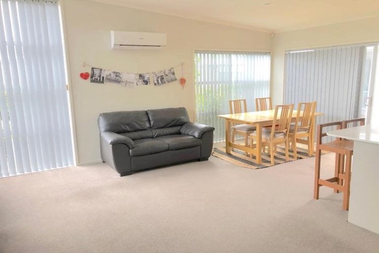 Photo of property in 20 Tory Way, Omokoroa, 3114