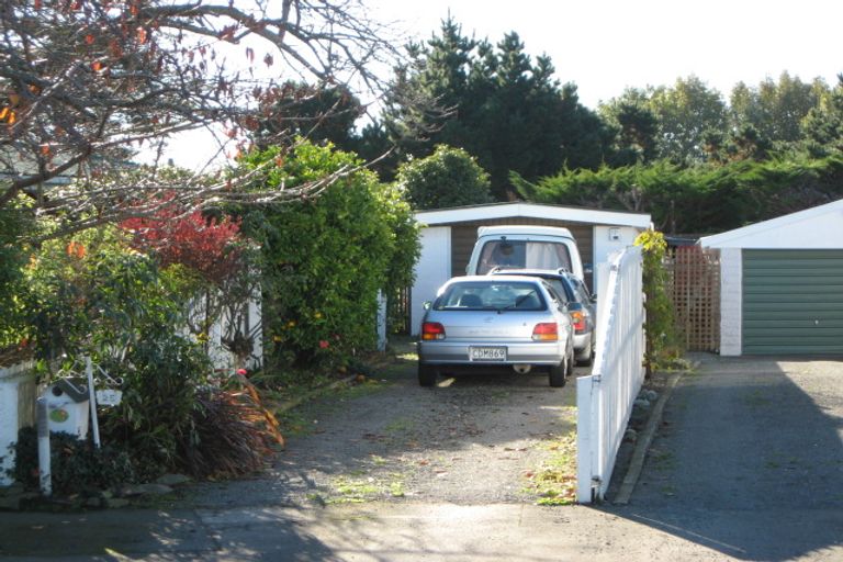 Photo of property in 25 Renwick Place, Hillmorton, Christchurch, 8025