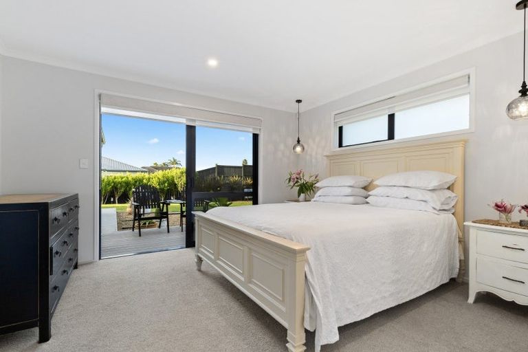 Photo of property in 14 Catherine Mclean Road, Pukekohe, 2120