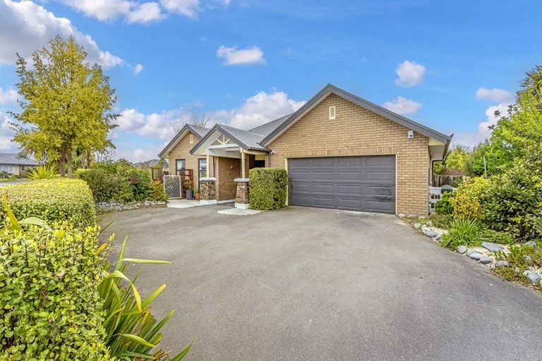 Photo of property in 10 Greenan Place, Doyleston, 7683