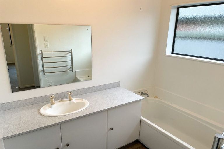 Photo of property in 1/66 Peer Street, Upper Riccarton, Christchurch, 8041