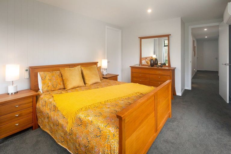 Photo of property in 10 Serenity Drive, Omokoroa, 3114