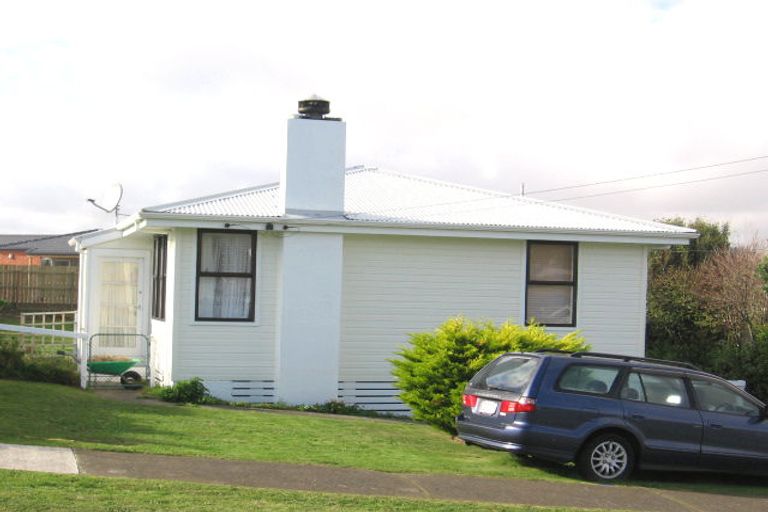 Photo of property in 74 Waiuta Street, Titahi Bay, Porirua, 5022