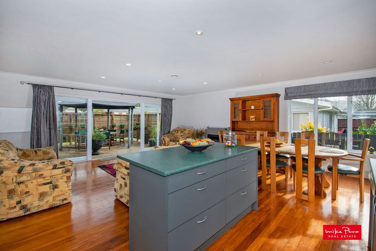 Photo of property in 40 Tui Crescent, Maunu, Whangarei, 0110