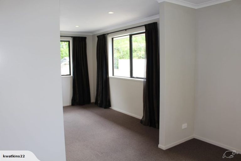 Photo of property in 83b Mangorei Road, Strandon, New Plymouth, 4312