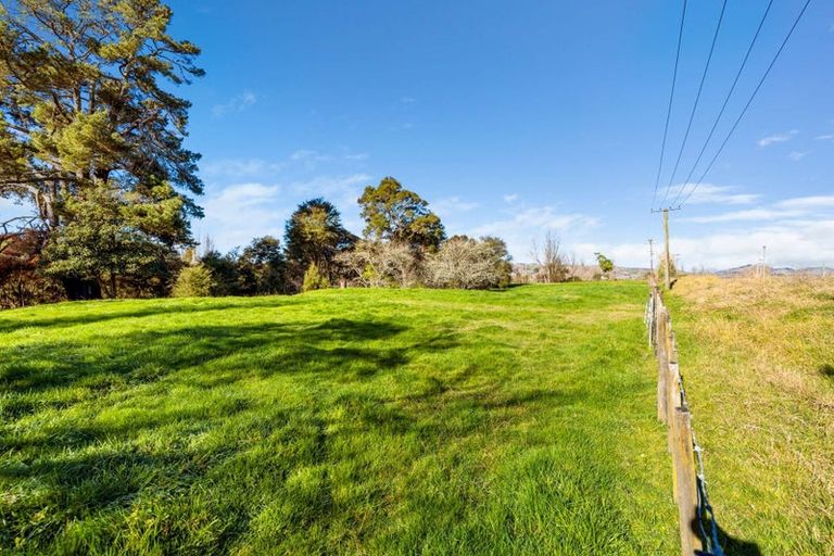 Photo of property in 774 Whatatutu Road, Te Karaka, 4094