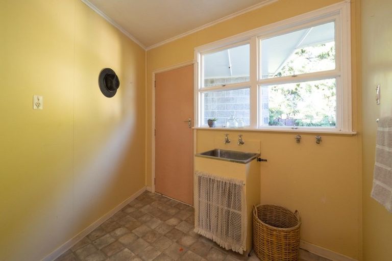 Photo of property in 52 Johnstone Street, Tinwald, Ashburton, 7700