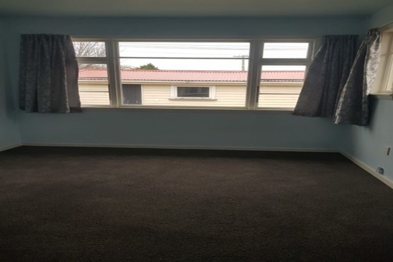 Photo of property in 2/125 Vagues Road, Northcote, Christchurch, 8052