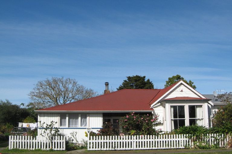 Photo of property in 352 Marine Parade, Wairoa, 4108