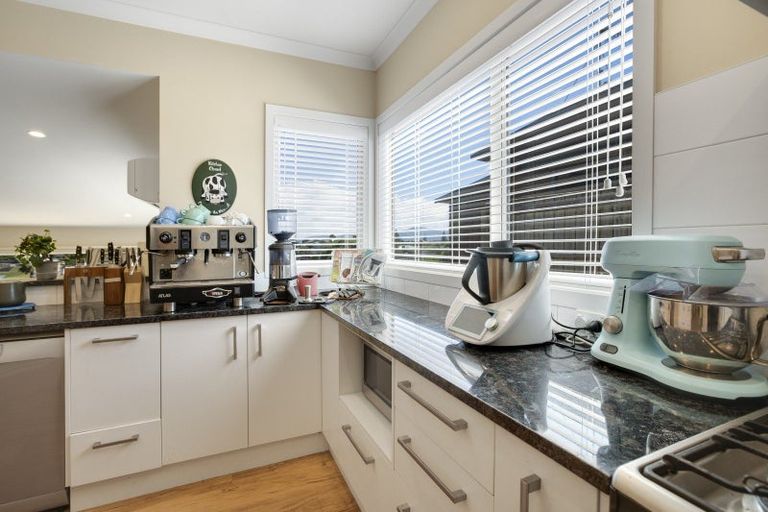 Photo of property in 15 Beckett Lane, Raumati Beach, Paraparaumu, 5032