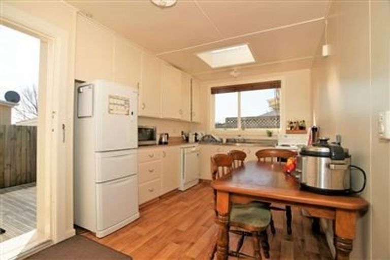 Photo of property in 13 Sullivan Avenue, Woolston, Christchurch, 8023