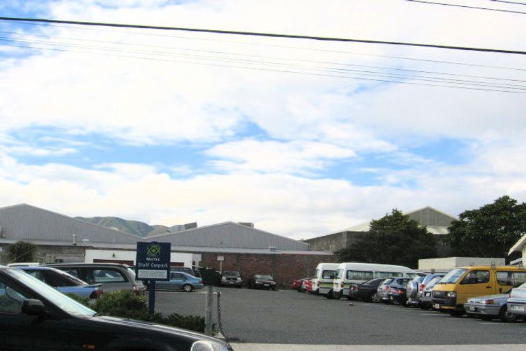 Photo of property in 24 Kensington Avenue, Petone, Lower Hutt, 5012