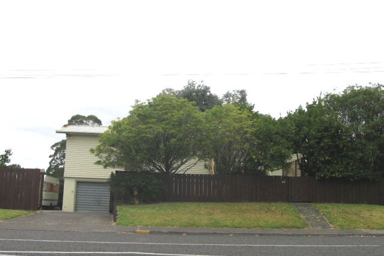 Photo of property in 1a/64 Seaview Road, Glenfield, Auckland, 0629
