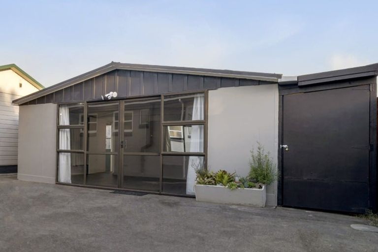 Photo of property in 38 Pinedale Place, Henderson, Auckland, 0610