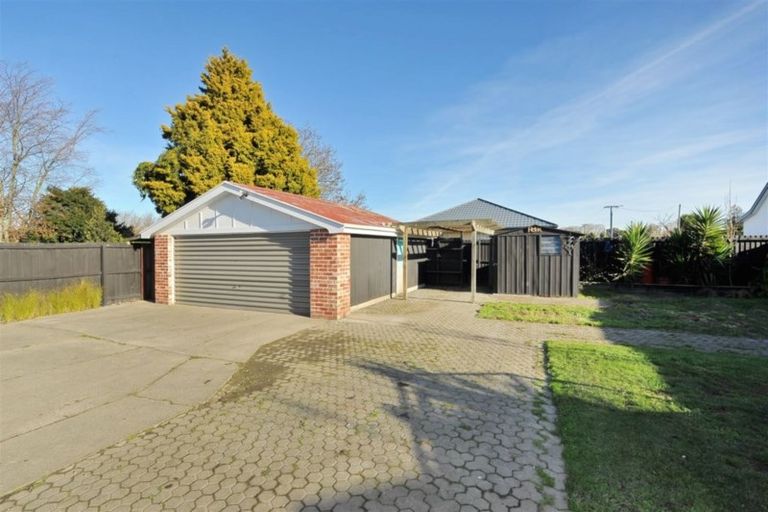 Photo of property in 100a Brynley Street, Hornby, Christchurch, 8042