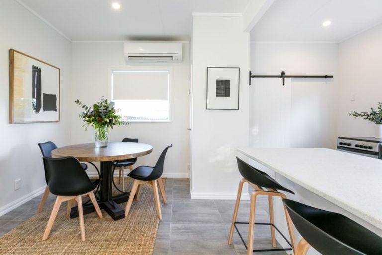 Photo of property in 1 Te Awa Avenue, Te Awa, Napier, 4110