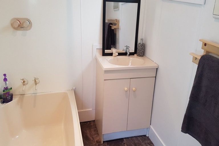 Photo of property in 61 Seddon Street, Kumara, 7832