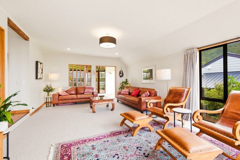 Photo of property in 20 Satara Crescent, Khandallah, Wellington, 6035