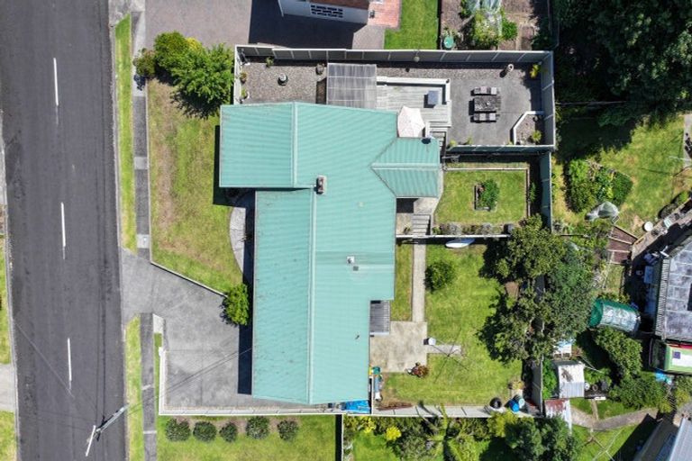 Photo of property in 152 Brunton Crescent, Thames, 3500