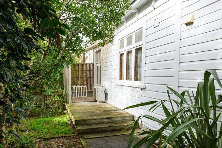 Photo of property in 78 Pukepapa Road, Marton, 4710