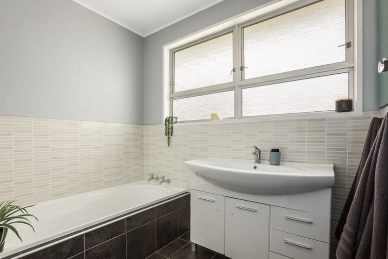 Photo of property in 24 Tweed Road, Papakowhai, Porirua, 5024