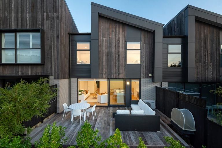 Photo of property in 6 Whetiko Way, Belmont, Auckland, 0622