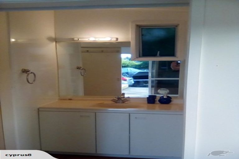 Photo of property in 109 Eskdale Road, Birkdale, Auckland, 0626