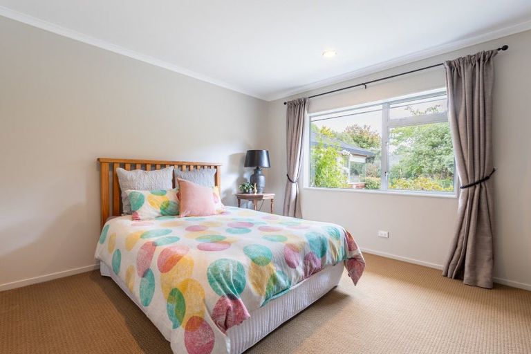 Photo of property in 11 Celtic Way, Paraparaumu, 5032