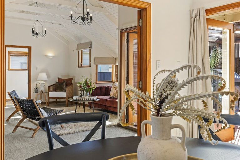 Photo of property in 24a Puriri Street, Miramar, Wellington, 6022