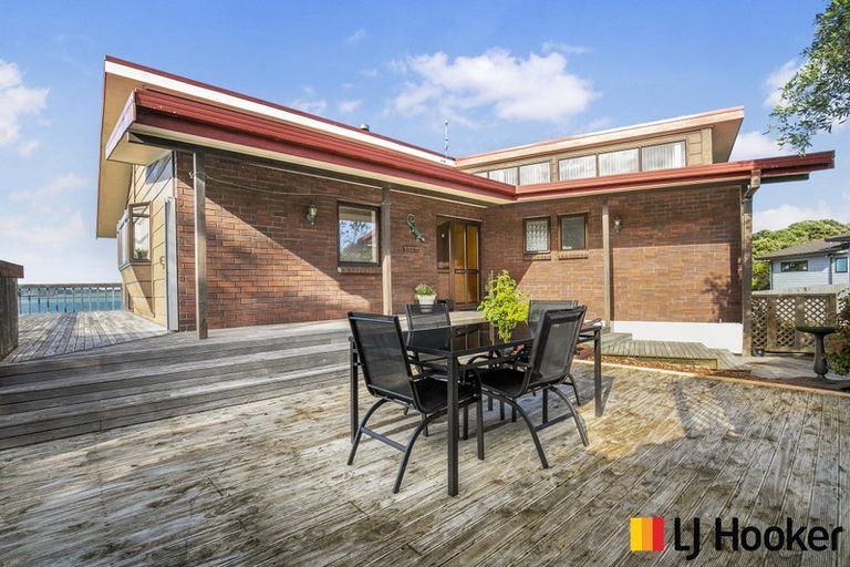 Photo of property in 14 Kaanapali Place, Wattle Downs, Auckland, 2103