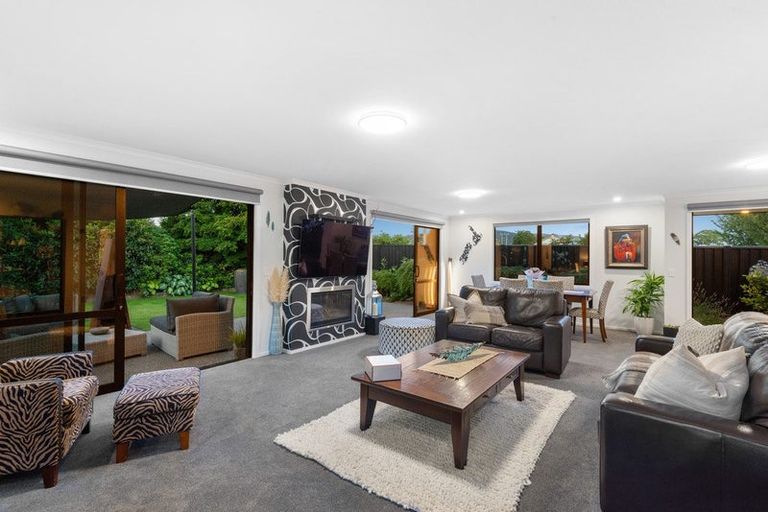 Photo of property in 7 Huntly Road, Outram, 9019